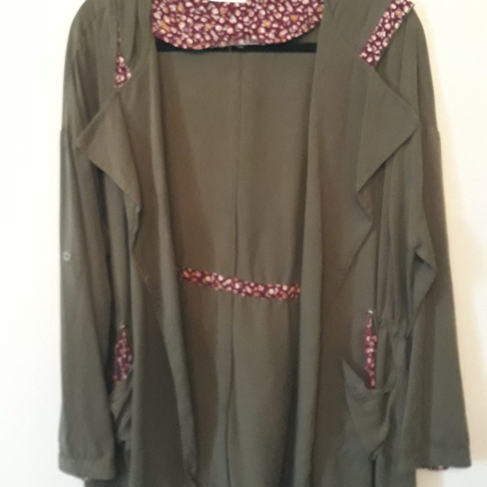 Jacket - Picture 3 of 3